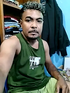 Snapshot of Dvan chatting on 11-11-25, 04:01 Dvan online show from 11-11-25, 04:01