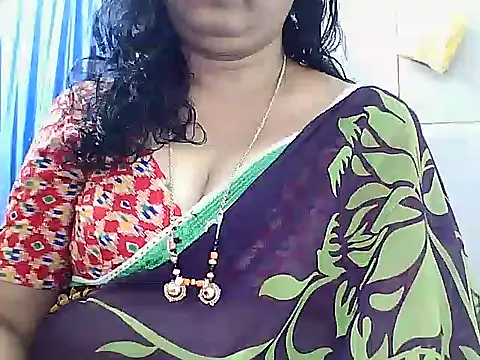 Snapshot of Vijji-telugu chatting on 12-02-24, 05:37 Vijji-telugu online show from 12-02-24, 05:37