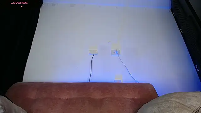 Palo santo online show from 04-12-26, 07:46