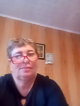 Snapshot of Lee_Nell chatting on 12-26-24, 03:27 Lee Nell online show from 12-26-24, 03:27