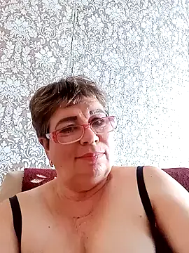 Snapshot of Lee_Nell chatting on 02-17-25, 06:53 Lee Nell online show from 02-17-25, 06:53