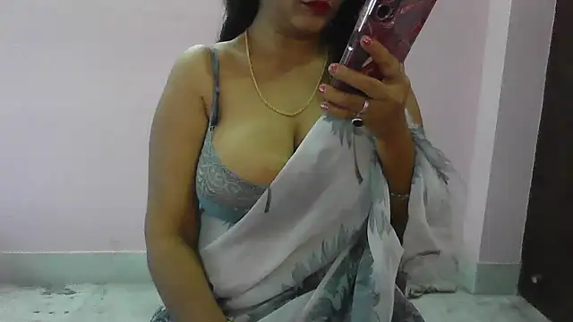 Snapshot of my-laila chatting on 02-26-26, 06:01 my-laila online show from 02-26-26, 06:01