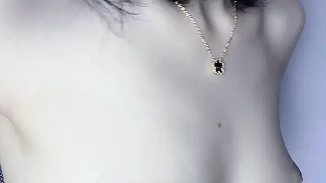 Baenee online show from 12-22-25, 04:15