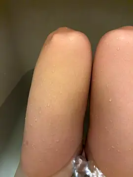 Snapshot of matu050556 chatting on 11-17-25, 11:38 matu050556 online show from 11-17-25, 11:38