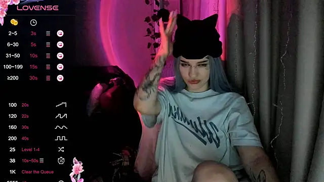 Ledy WWWII online show from 02-15-25, 06:55