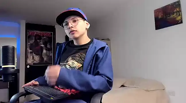 a lejandro 0 8 online show from 12-09-24, 10:41