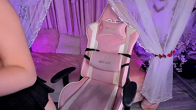 ino yamanaka  online show from 12-12-24, 12:59