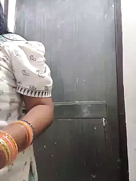 Snapshot of IslamicPimento chatting on 12-09-24, 02:34 IslamicPimento online show from 12-09-24, 02:34