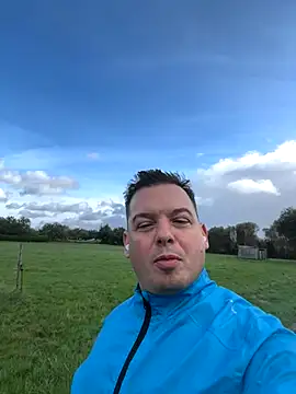 Snapshot of Jose_HotLatino chatting on 10-22-25, 09:42 Jose HotLatino online show from 10-22-25, 09:42