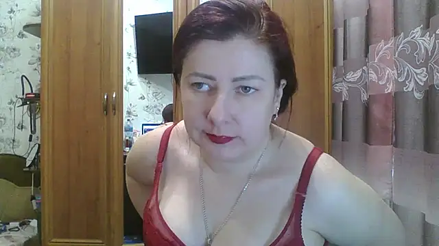Snapshot of SophieNightAh chatting on 12-10-24, 09:12 SophieNightAh online show from 12-10-24, 09:12