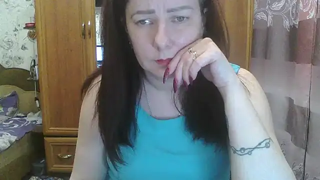 Snapshot of SophieNightAh chatting on 02-03-25, 10:21 SophieNightAh online show from 02-03-25, 10:21