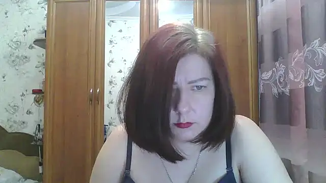 Snapshot of SophieNightAh chatting on 02-20-25, 01:19 SophieNightAh online show from 02-20-25, 01:19