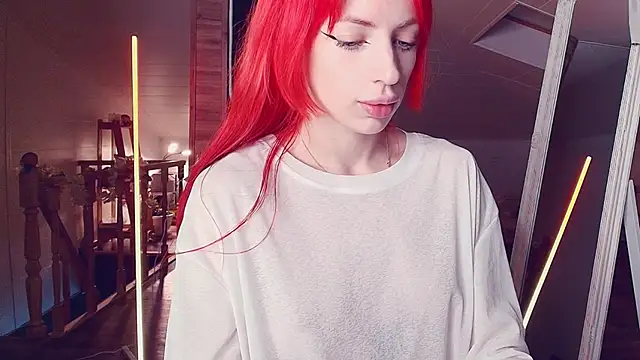 Snapshot of Meowroslava chatting on 04-15-26, 11:39 Meowroslava online show from 04-15-26, 11:39