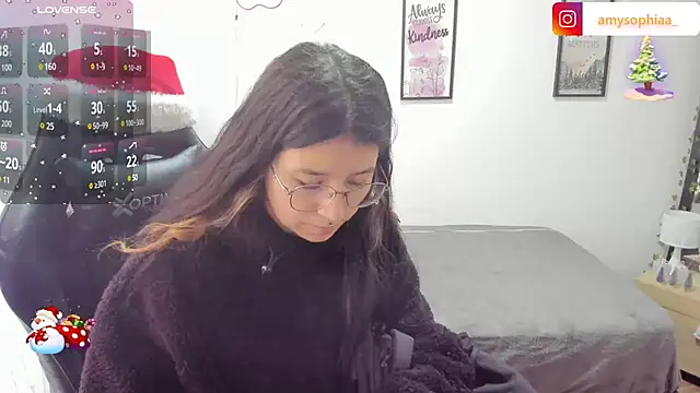 Amy joones online show from 12-31-24, 01:30