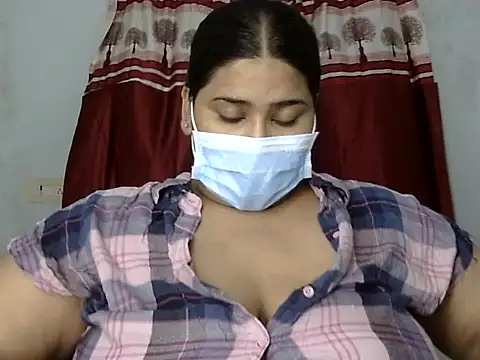 cutelady65 online show from 09-29-25, 02:33