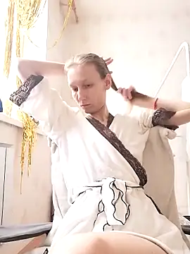 CatFerae online show from 02-06-25, 10:04