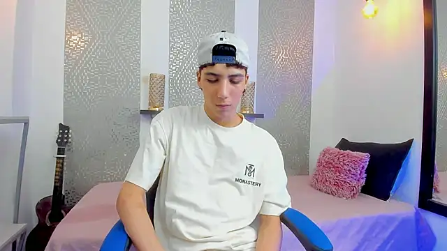 Nikolay Gregori online show from 02-06-25, 07:13