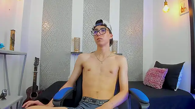 Nikolay Gregori online show from 02-25-25, 07:09