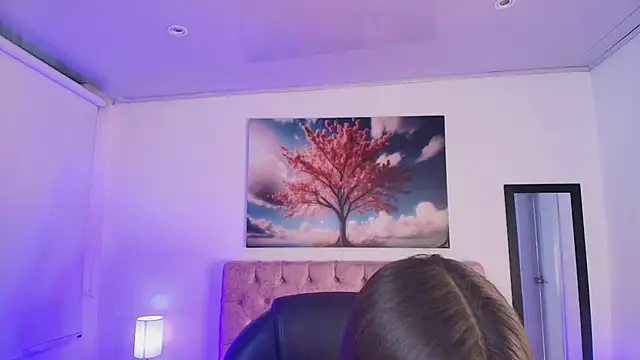 Julianaa Castro  online show from 02-18-26, 11:28