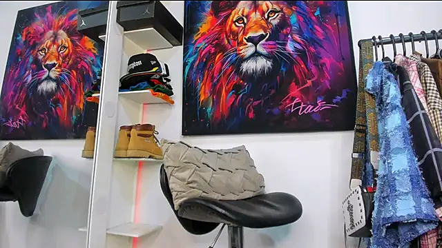 Snapshot of Pantera_black_21 chatting on 10-13-25, 10:15 Pantera black 21 online show from 10-13-25, 10:15