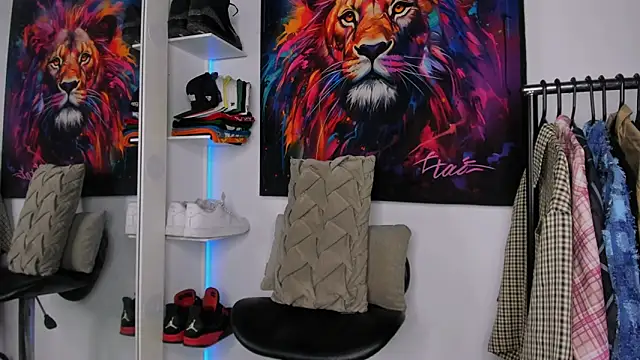 Snapshot of Pantera_black_21 chatting on 11-19-25, 10:10 Pantera black 21 online show from 11-19-25, 10:10