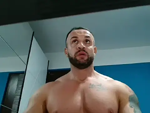 Magnificmuscles89 online show from 01-05-25, 11:12