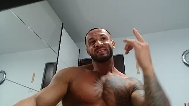 Magnificmuscles89 online show from 03-19-26, 11:14