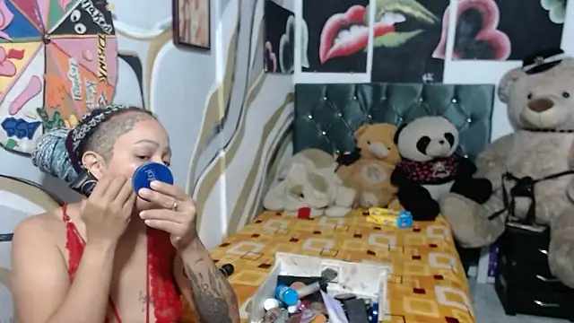 manzanahot9 online show from 11-16-25, 10:32