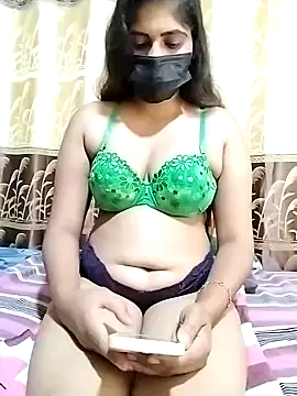 SLZAARA online show from 12-22-24, 04:48