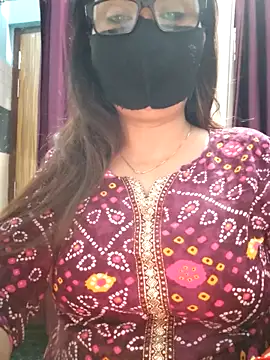 Aishwaryaa 69 online show from 11-13-25, 08:13