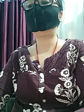 Aishwaryaa 69 online show from 02-28-26, 08:04