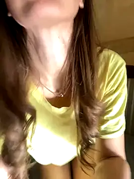 Snapshot of Lanaa19 chatting on 10-14-25, 11:55 Lanaa19 online show from 10-14-25, 11:55