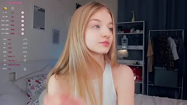 Snapshot of YuNabif chatting on 01-10-25, 07:14 YuNabif online show from 01-10-25, 07:14