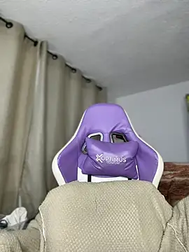 Miaa love6969 online show from 02-08-26, 11:13