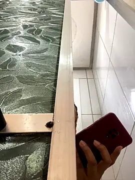 Snapshot of MaryAlbuquerque chatting on 11-05-25, 05:35 MaryAlbuquerque online show from 11-05-25, 05:35