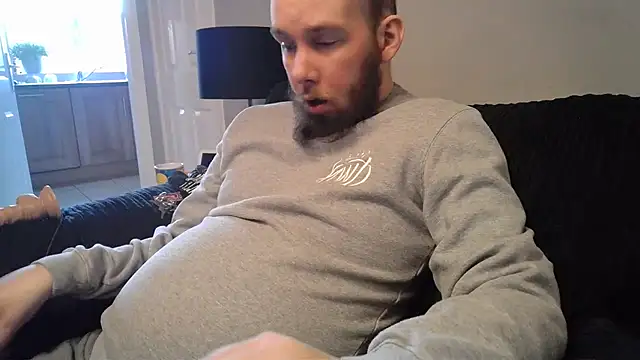 Snapshot of Chubbydan chatting on 12-04-24, 09:18 Chubbydan online show from 12-04-24, 09:18