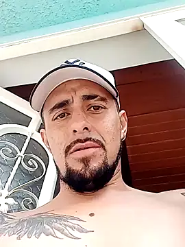 Snapshot of fire_menxxx001 chatting on 01-26-25, 03:36 fire menxxx001 online show from 01-26-25, 03:36