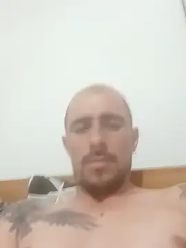 Snapshot of fire_menxxx001 chatting on 10-16-25, 05:19 fire menxxx001 online show from 10-16-25, 05:19