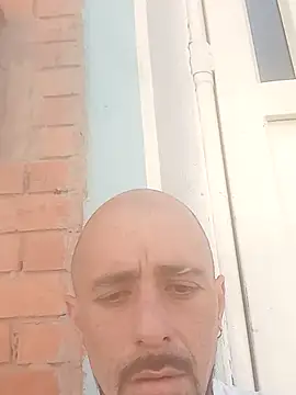 fire menxxx001 online show from 12-15-25, 04:11