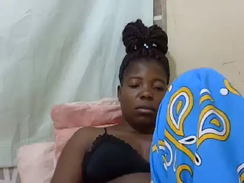 ebony valleria online show from 02-19-25, 03:28