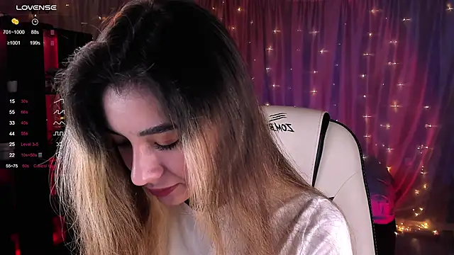 DarlaLike online show from 01-11-25, 04:48