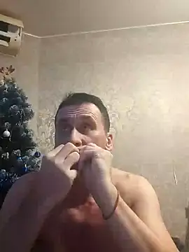 Snapshot of Viause_Kentauelle chatting on 12-29-24, 08:15 Viause Kentauelle online show from 12-29-24, 08:15