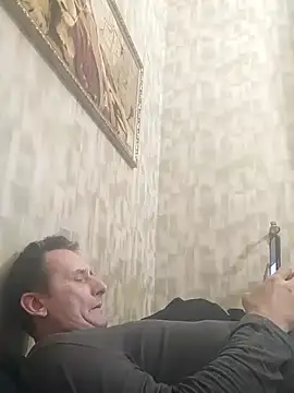 Snapshot of Viause_Kentauelle chatting on 01-18-25, 06:13 Viause Kentauelle online show from 01-18-25, 06:13