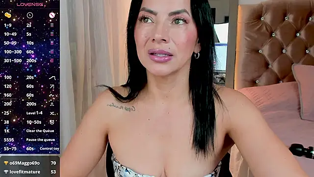 veronika naughty online show from 12-10-24, 05:33
