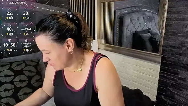 charlotte  G online show from 01-09-26, 11:02