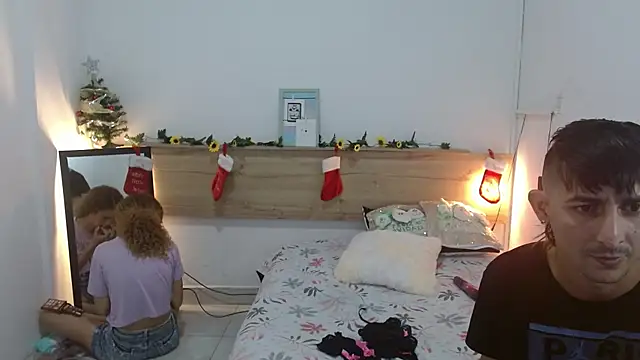 Snapshot of Zamu_1992 chatting on 12-05-24, 08:11 Zamu 1992 online show from 12-05-24, 08:11