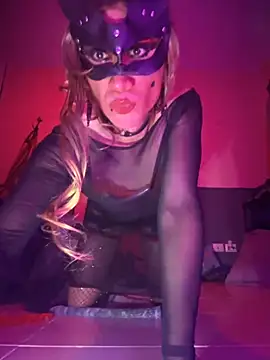 Snapshot of kandyloves chatting on 10-16-25, 10:05 kandyloves online show from 10-16-25, 10:05