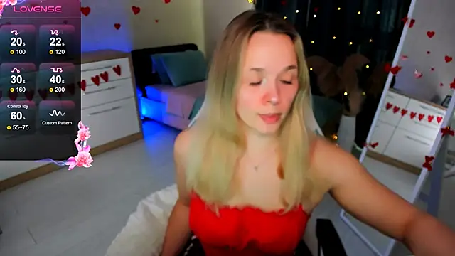 Snapshot of SherillBrill chatting on 02-19-25, 02:34 SherillBrill online show from 02-19-25, 02:34