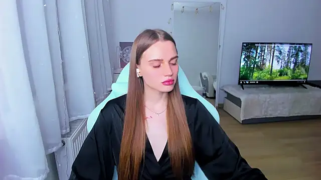 StellaLawless online show from 12-18-24, 10:24