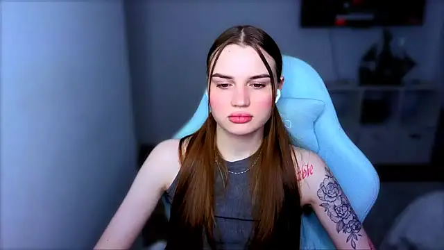 StellaLawless online show from 12-13-25, 07:53